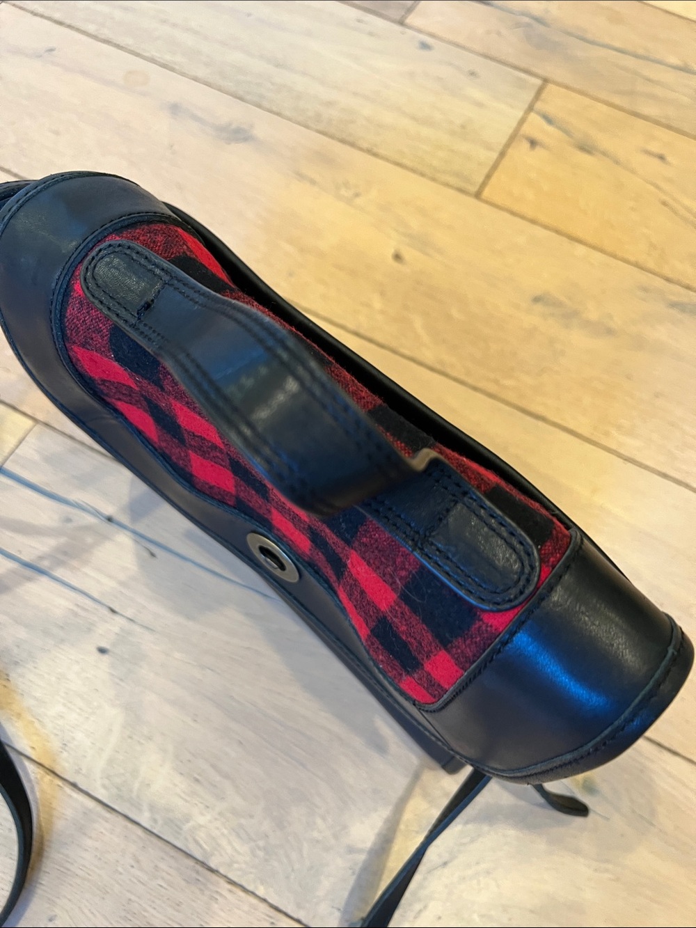 Pendleton Black Leather Crossbody Bag with Red Buffalo Plaid Accent - Picture 5 of 8